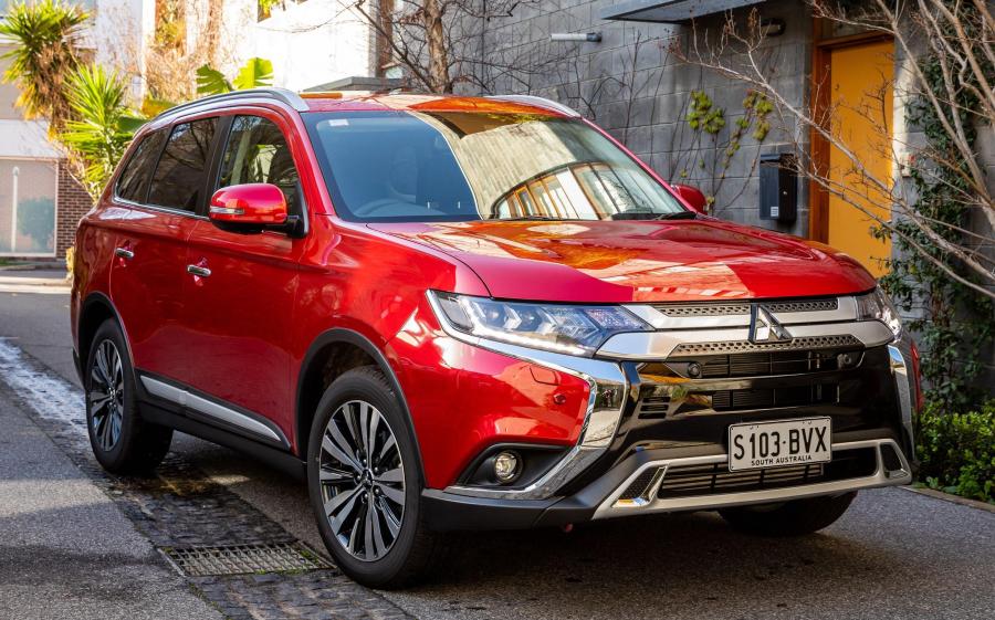 Mitsubishi Outlander Exceed (AU) '2018